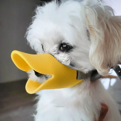 Bozal de silicona con forma de pato para perros: antimordeduras y antiladridos